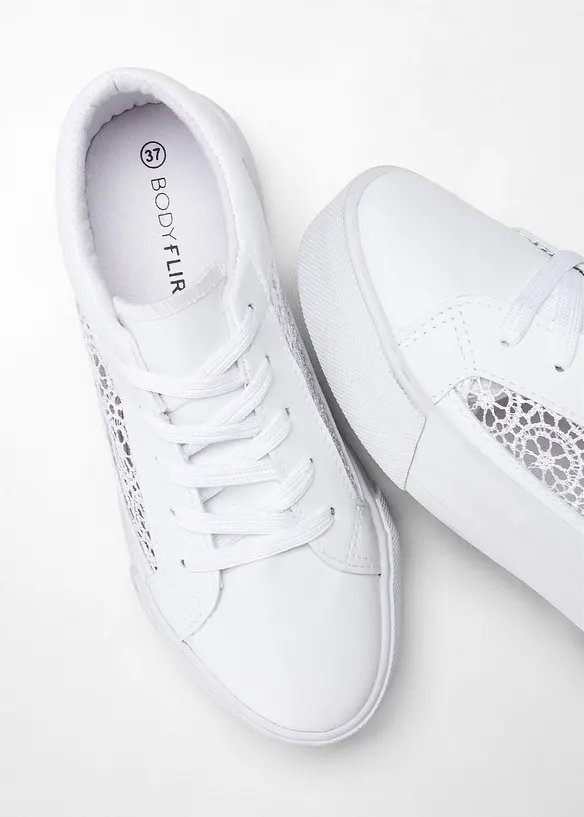 BODYFLIRT Plateau Sneaker im Angebot