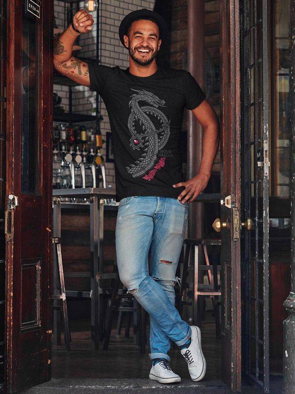 Nastrovje Potsdam House of the dragon Logo Herren T-Shirt schwarz Riesige Rabatte