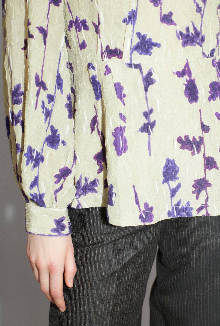 Odeeh Flower Items on Crushed Crepe Bluse, Almond Exklusive Angebote
