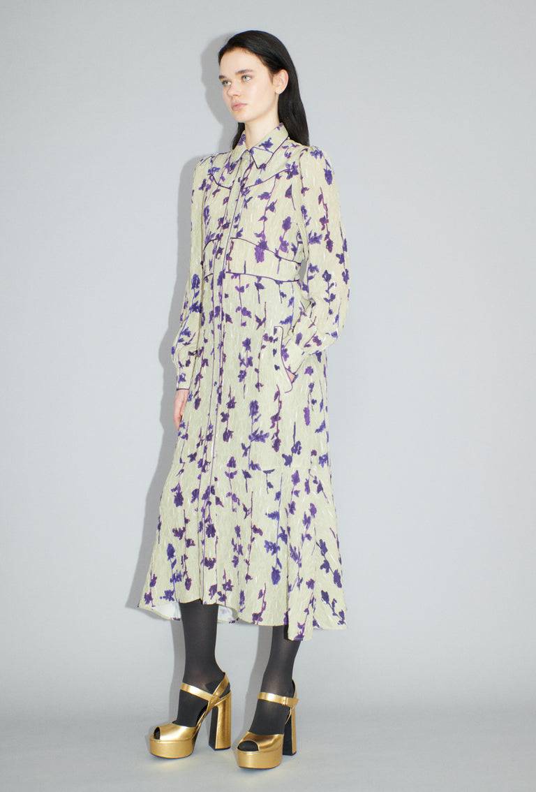 Odeeh Flower Items on Crushed Crepe Kleid, Almond Kostenloser Versand