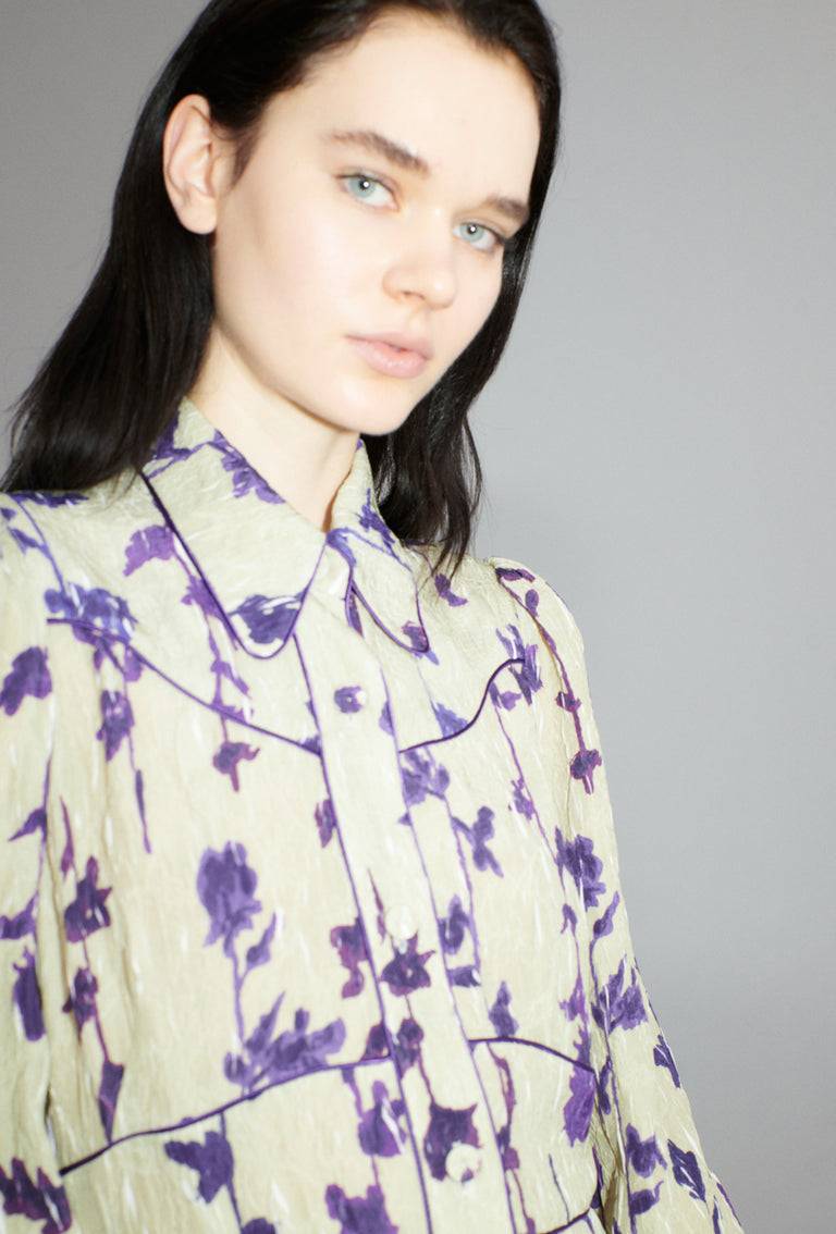 Odeeh Flower Items on Crushed Crepe Kleid, Almond Kostenloser Versand