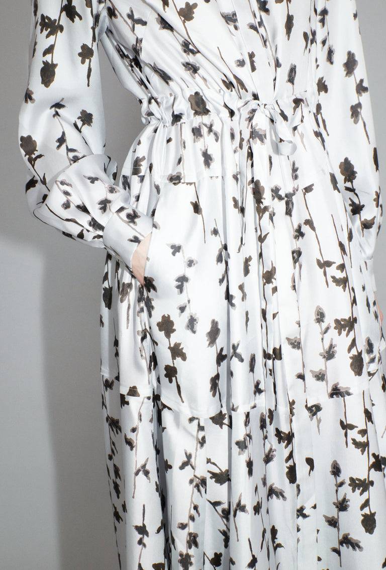 Odeeh Flower Items on Twill Kleid, Diamond Rabatt