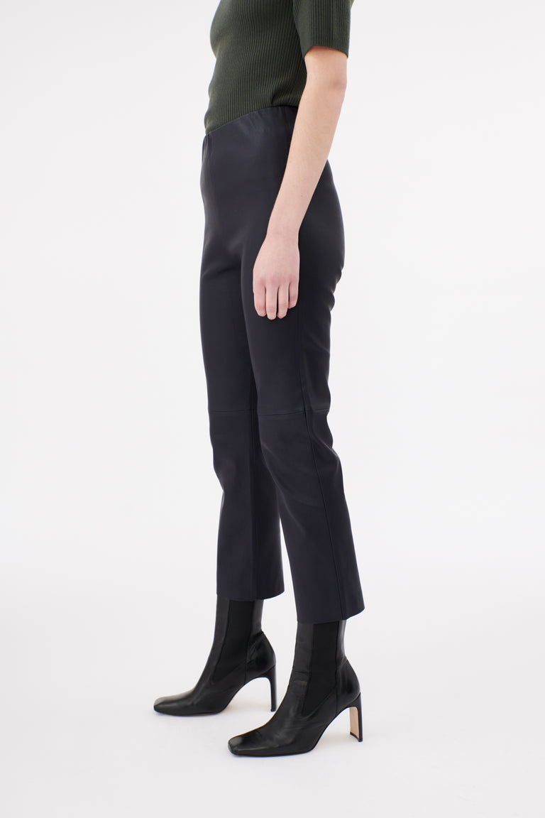 Odeeh Stretch Lamb Nappa Hose, Blackblue Fabrikladen