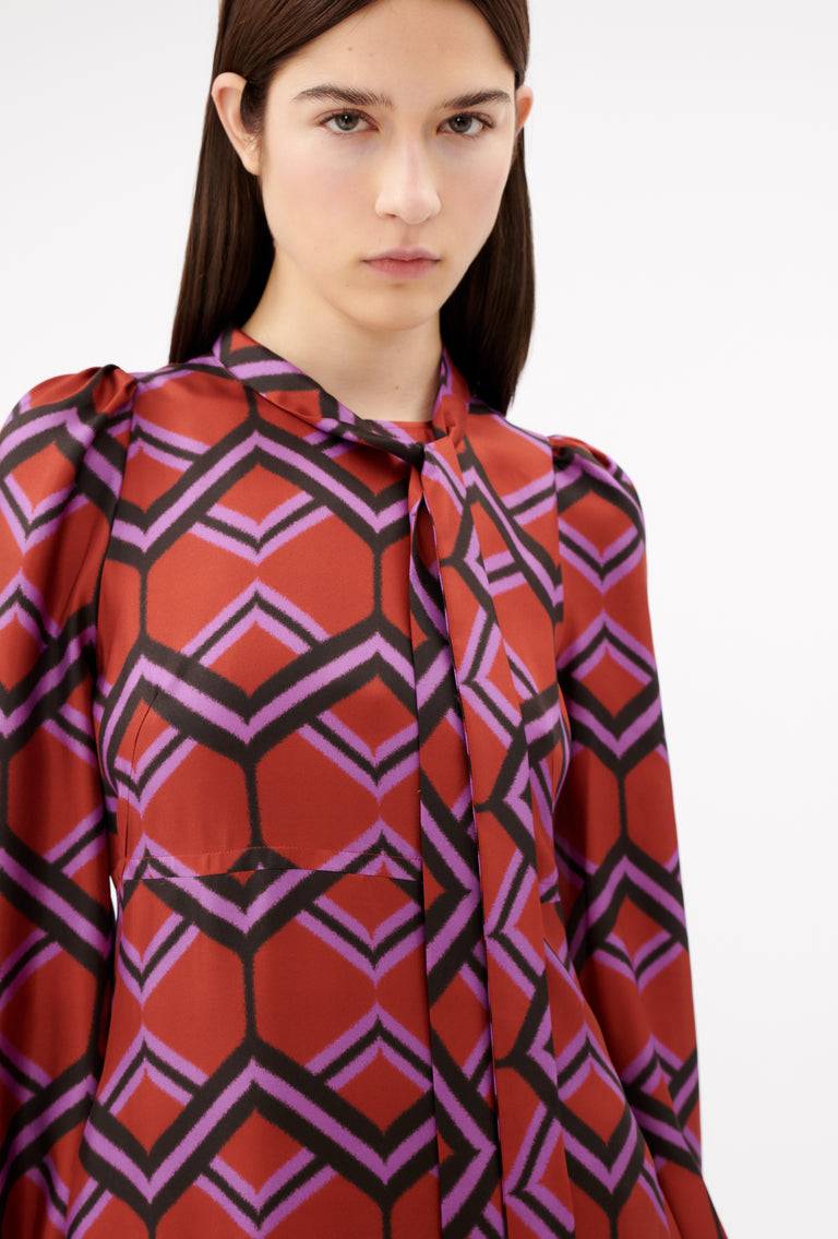Odeeh Ribbon Zig Zag Kleid, Rusty Red Nur für heute