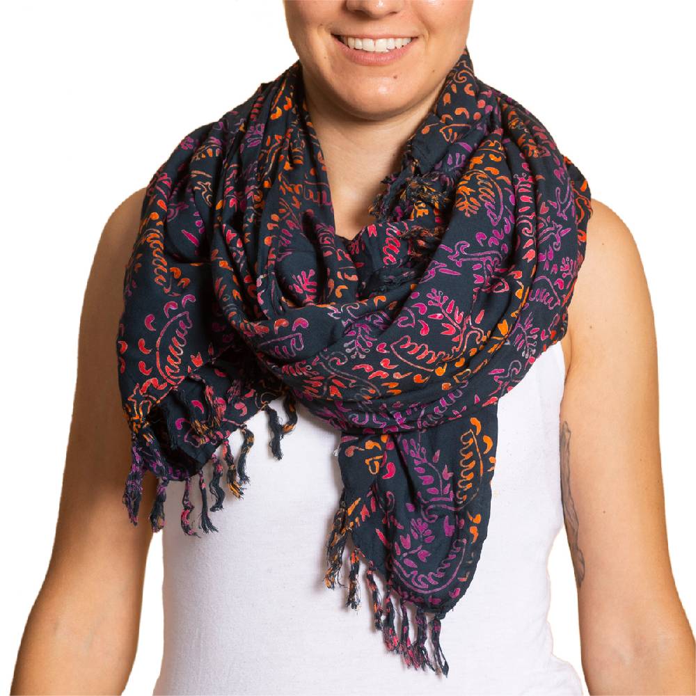 Panasiam Sarong Wachsbatik dunkle Designs 50% Rabatt mit kostenlosem Versand