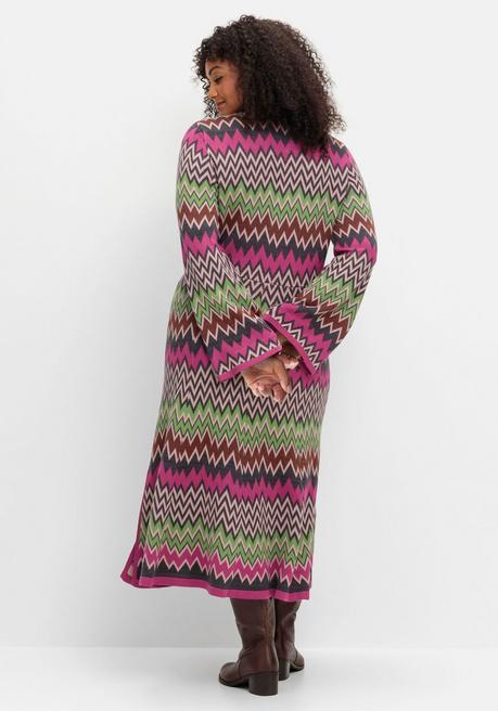 sheego by Joe Browns Wadenlanges Strickkleid im Zickzack-Muster - beere gemustert sheego Im Verkauf