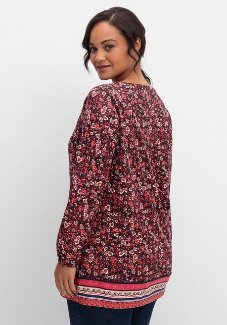 sheego Langarmshirt mit Alloverprint und Herz-Ausschnitt - weinrot gemustert sheego Sonderangebote