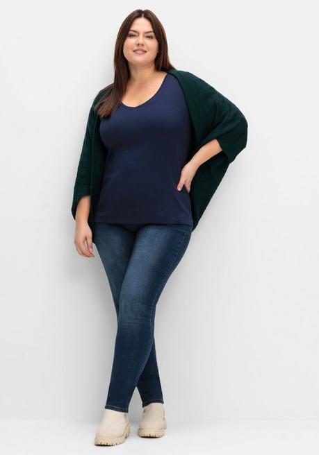 sheego Strickcape im tonigen Schachbrettmuster - tiefgrün sheego Letzte 3 Tage