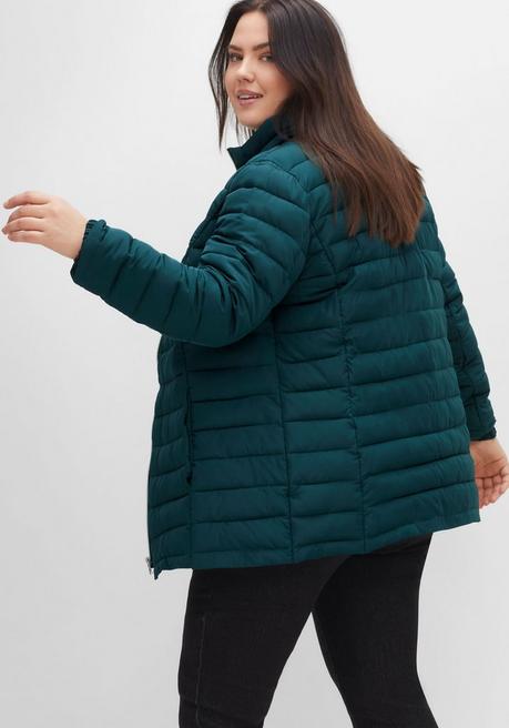 sheego Steppjacke mit Stehkragen und Teilungsnähten - tiefgrün sheego Fabrik Onlineshop