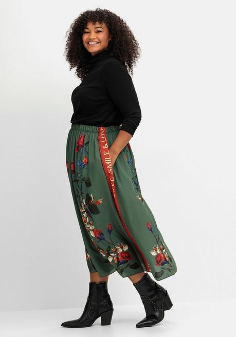 sheego loves miss goodlife Maxirock mit floralem Print, aus Viskose-Satin - grün bedruckt sheego Kostenlose Rückgabe