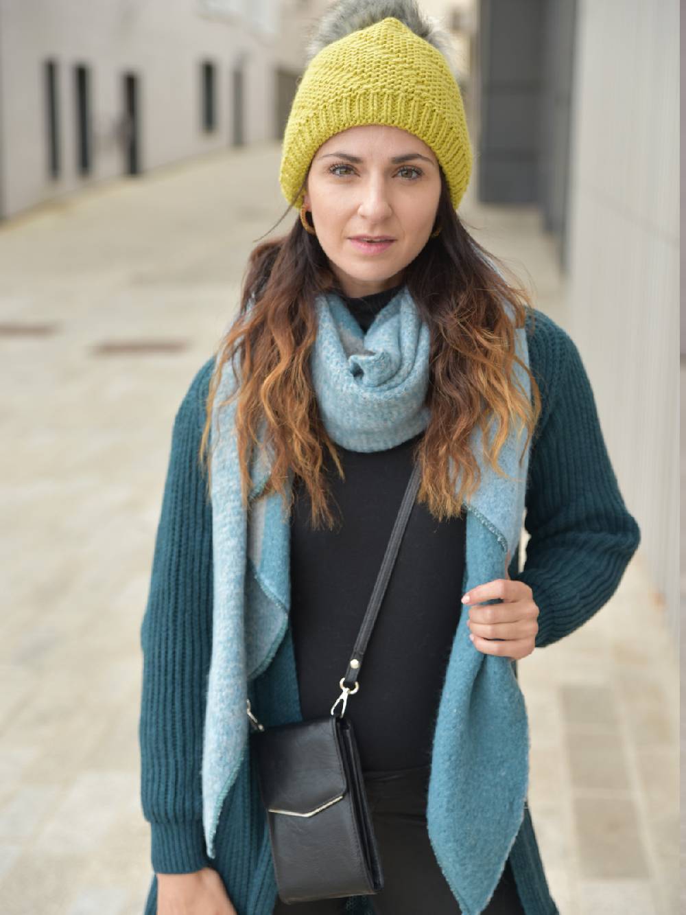 Stylebreaker Asymmetrischer Web Schal 3-Farbig Discount Store für neue Produkte