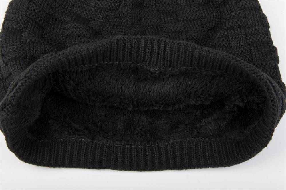 Stylebreaker Feinstrick Beanie mit Flecht Muster und Teddyfleece Exklusive Angebote