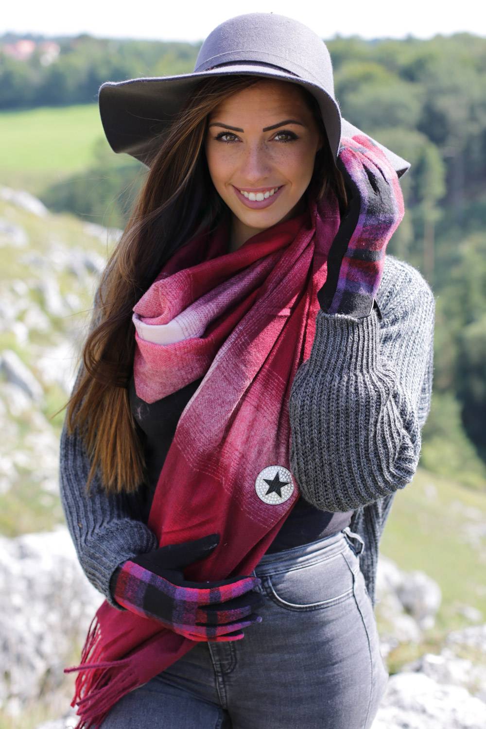 Stylebreaker Schal mit Karo Muster und Fransen Sonderangebot