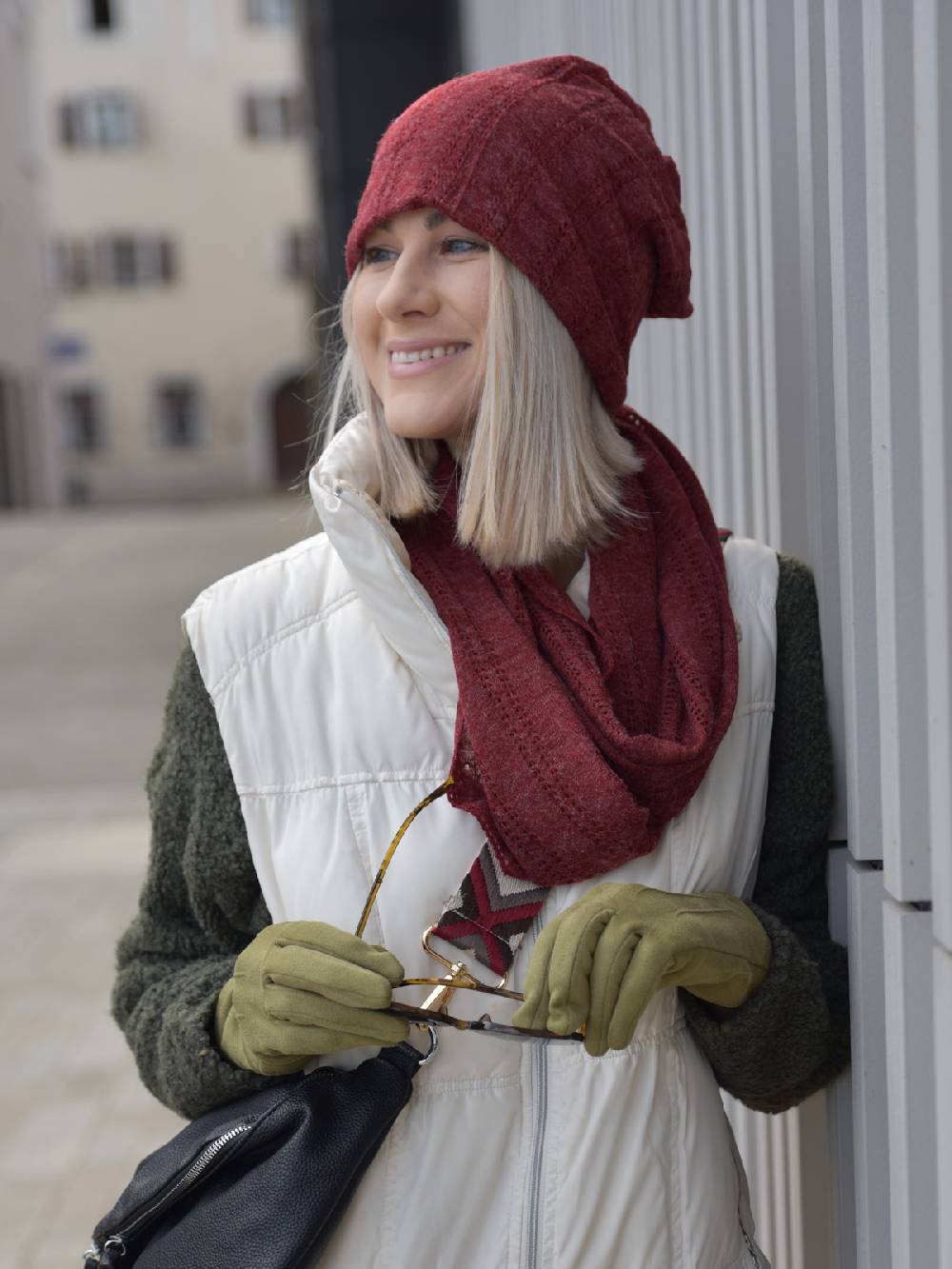 Stylebreaker Feinstrick Loop mit Lochmuster Räumungsverkauf