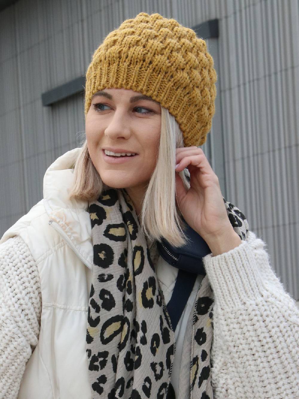 Stylebreaker Strickmütze mit Bubblemuster 50% Rabatt mit kostenlosem Versand