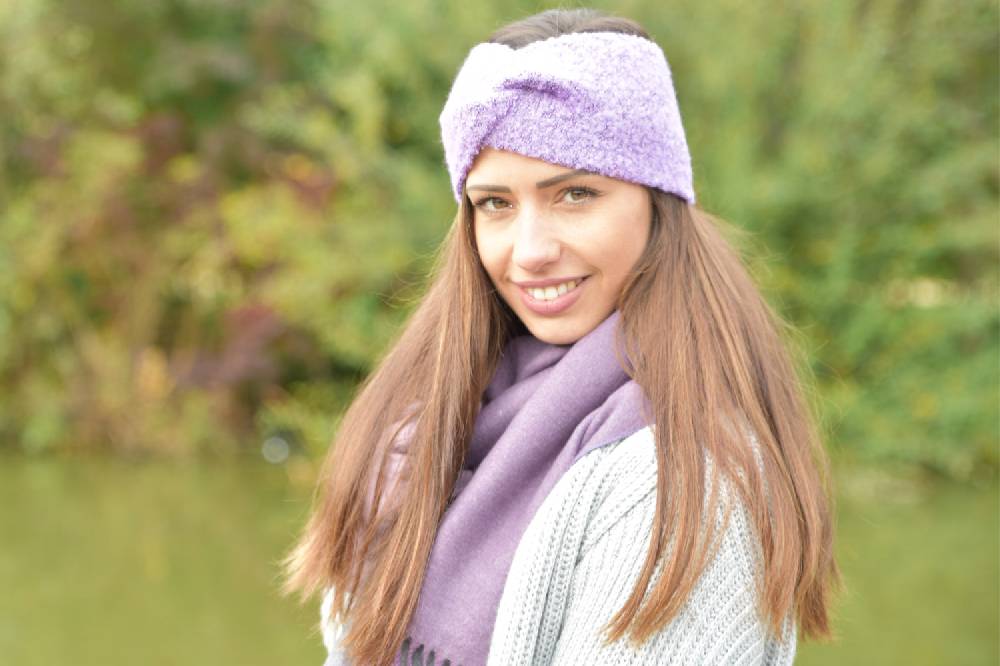 Stylebreaker Feinstrick Stirnband meliert mit Twist Knoten Versandkostenfrei