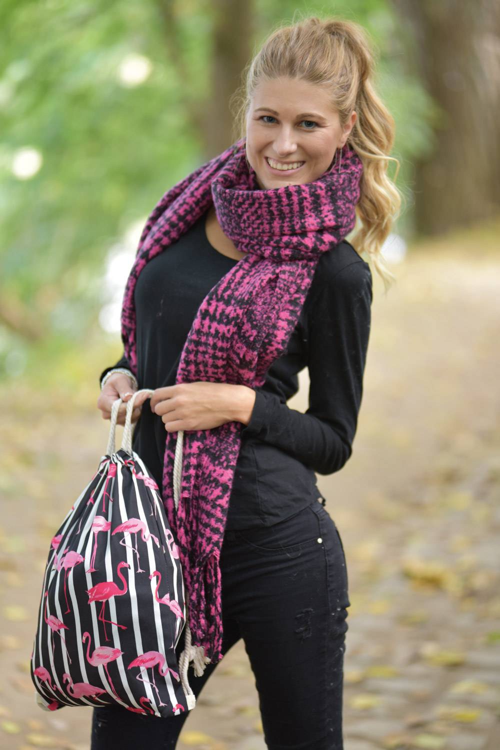 Stylebreaker Weicher Schal mit Karo Muster und langen Fransen 50% Rabatt für begrenzte Zeit