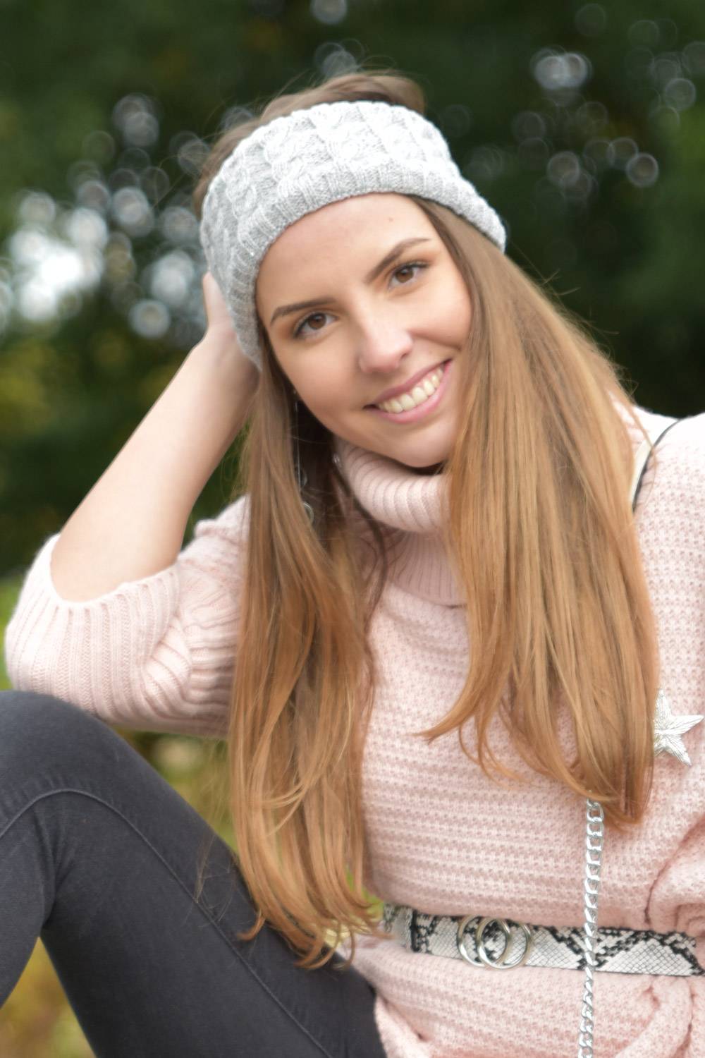 Stylebreaker Strick Stirnband Zopfmuster Pailletten Fabrikpreis
