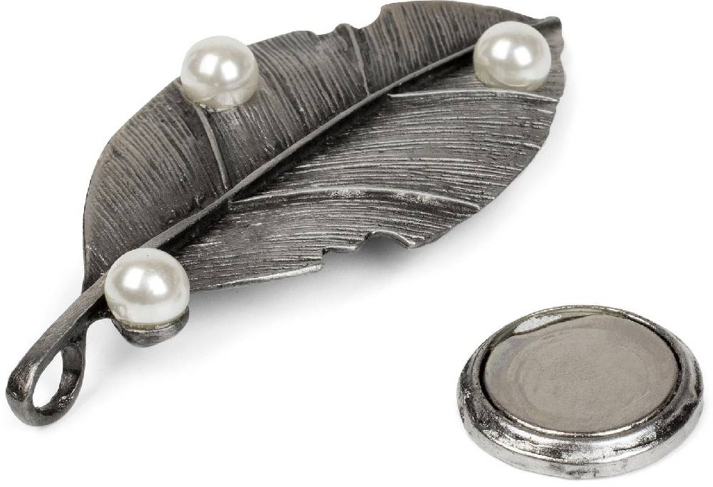 Stylebreaker Blatt Magnet Brosche mit Perle Wochenangebot