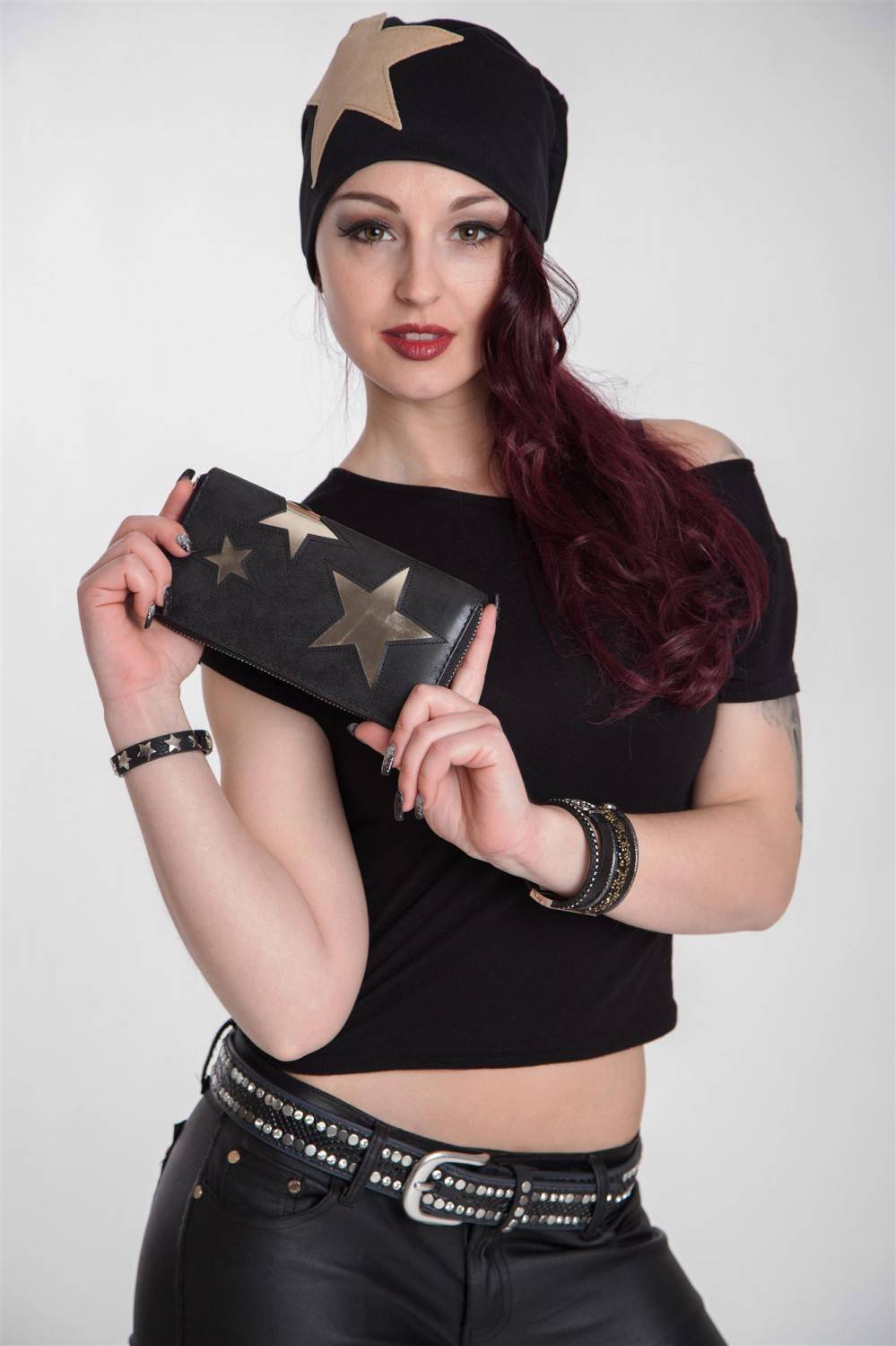 Stylebreaker Geldbörse mit Stern Cutout Muster 2025